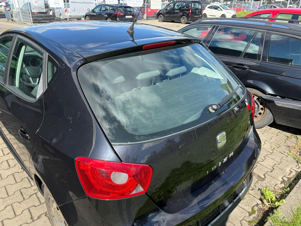 Seat Ibiza 6J original Heckklappe mit Scheibe LC9Z Black Magic Perl Rohbau BJ09